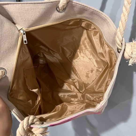 Dubai beach  , summer,holiday,bags!🤍 - Picture 11 of 15